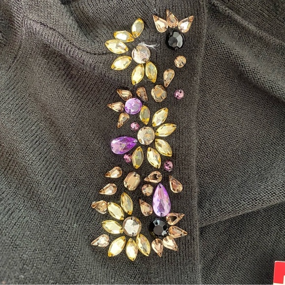 Jaclyn Smith Collection Embellished Rhinestone Sweater - Picture 7 of 10